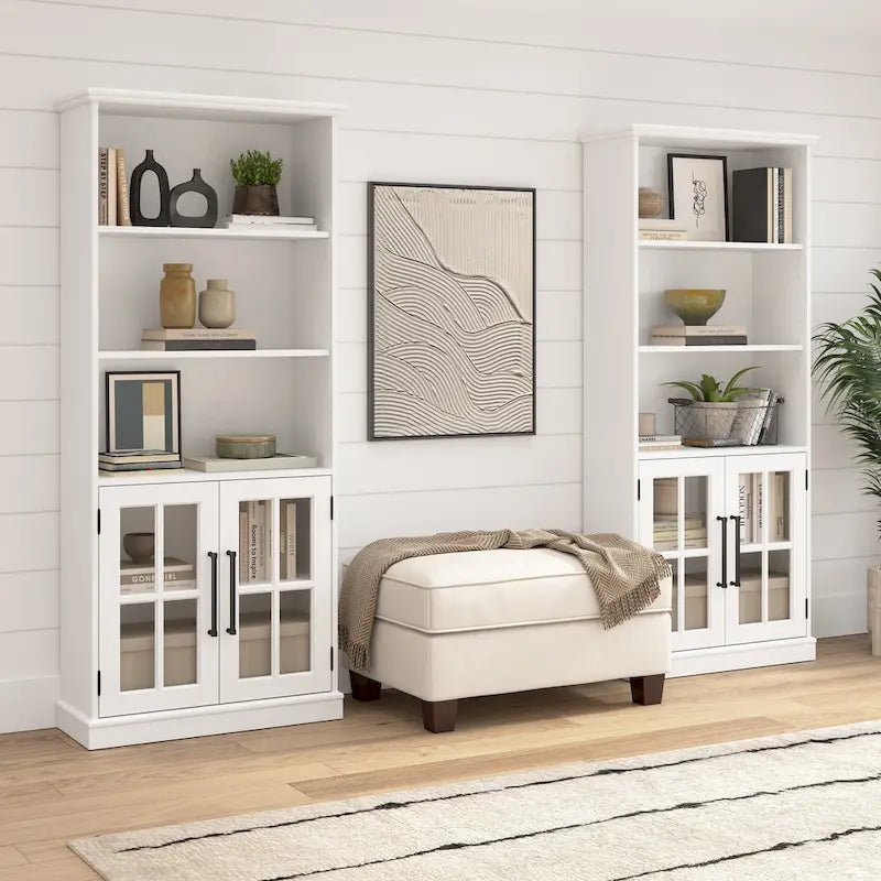 Meuble de rangement avec portes vitrées