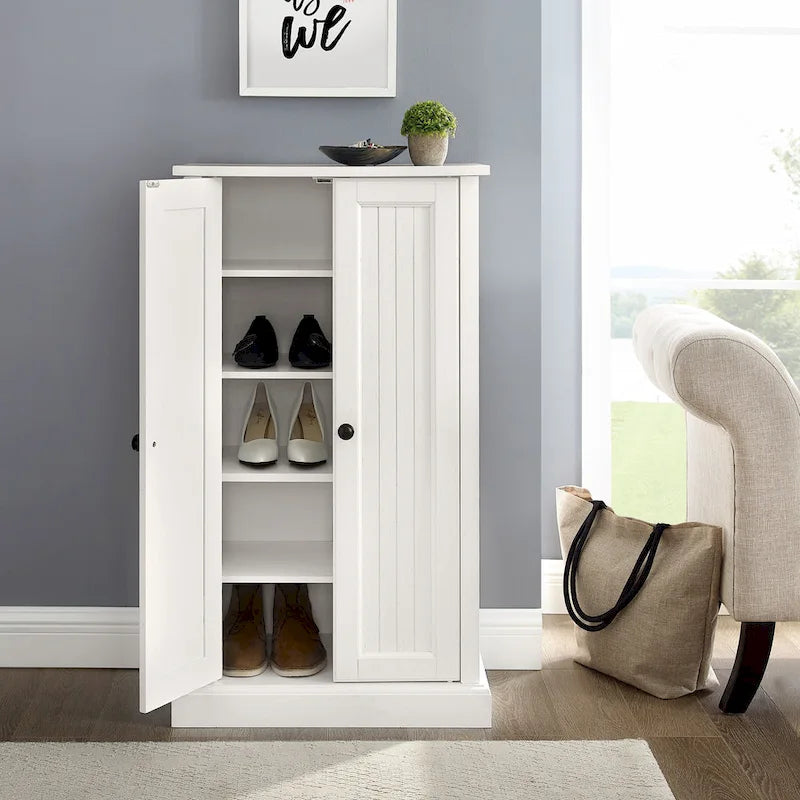 Armoire d'appoint blanche patinée